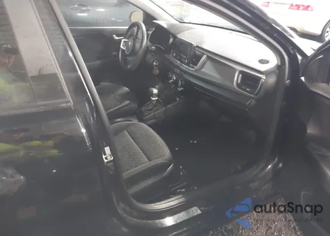 2018 Kia Rio S из США, поврежденный, VIN 3KPA24AB0JE053604